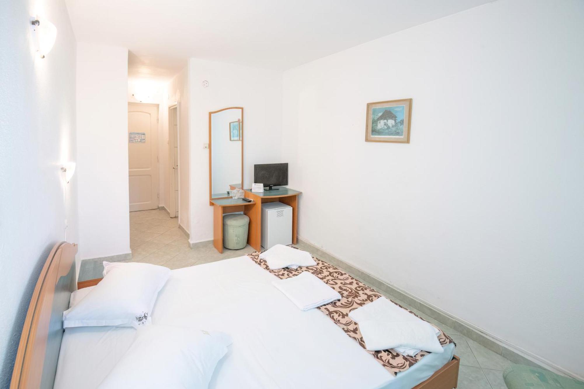 Complex Tismana 3* All Inclusive 朱庇特 外观 照片